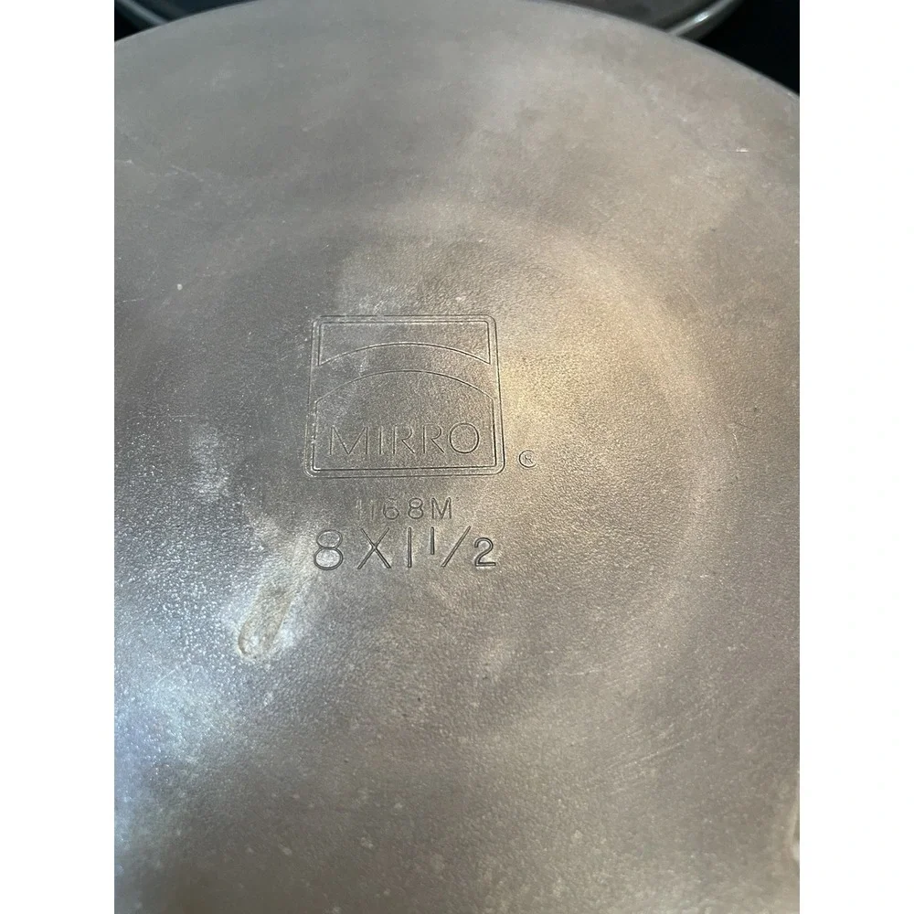 Vintage MCM Set of 2 Mirro Cake Layer Pie Pans 8